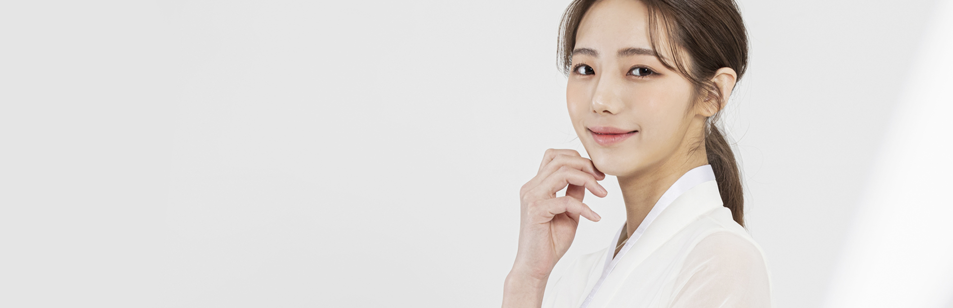 Đường cong V line được thực hiện như thế nào tại Phẫu Thuật Thẩm Mỹ Gangnam Hospital No. 1 1