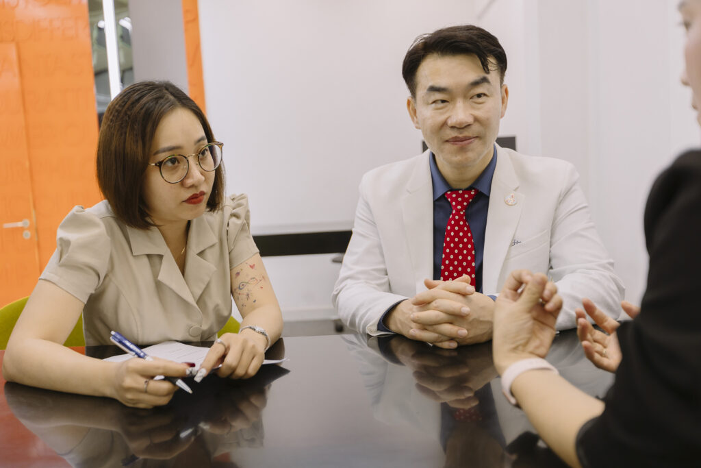 Hội thảo Điều trị ung thư cổ tử cung & các bệnh lý vùng kín 2